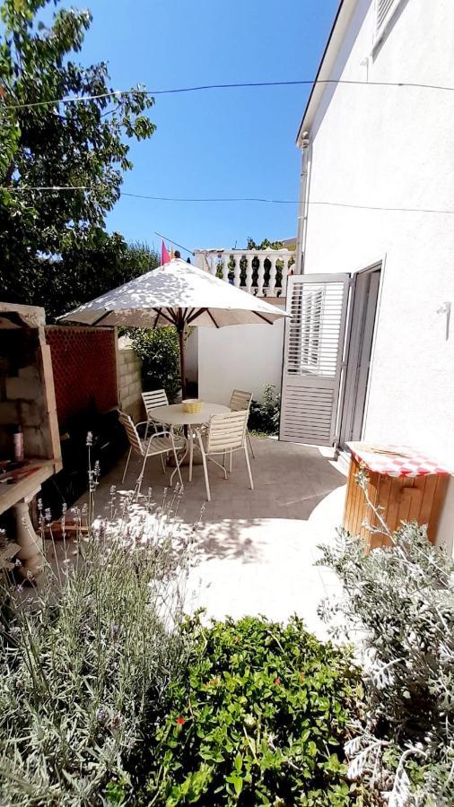 Apartman Ivan Vir Exterior photo